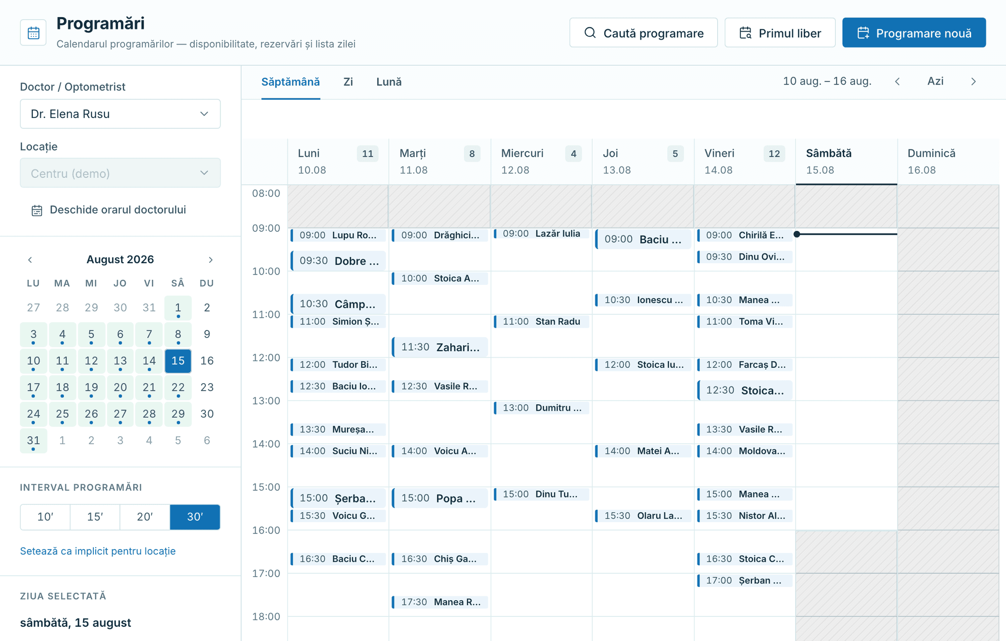 Modulul Programări din OptiSwift: calendarul săptămânal, cu programările peste orarul doctorului.